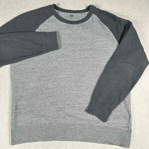 Uniqlo Men's Sweater Size XL Gray Two-Tone Crew Neck Long Sleeve
